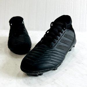 Adidas QP9055 Ragazzo Predator 18.3 Black Cleats Soccer Youth US 1.5, UK 1